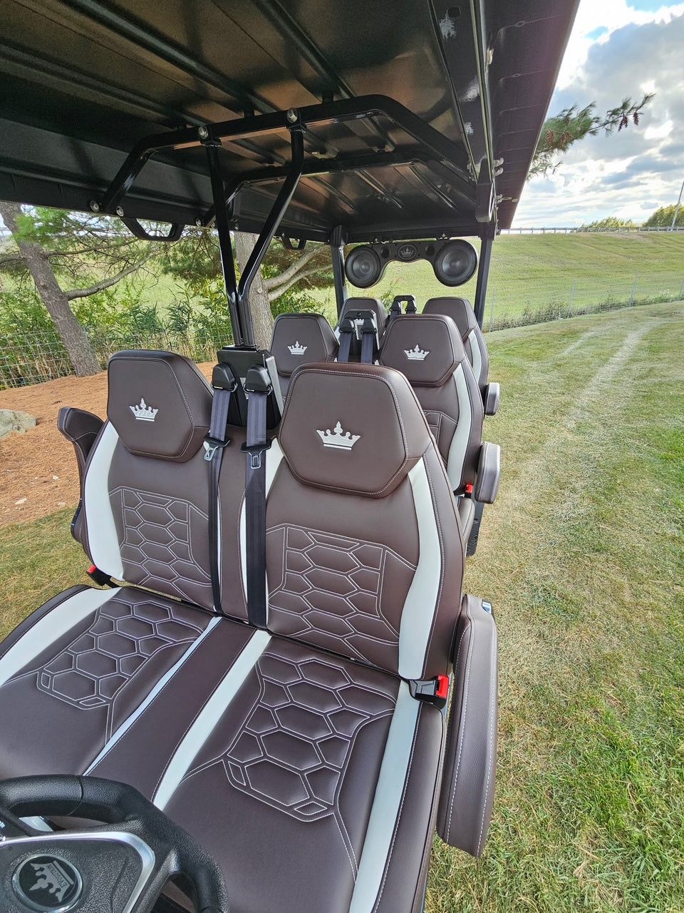2025 Evolution  DMax GT6 Forward Lithium  Six  Passenger