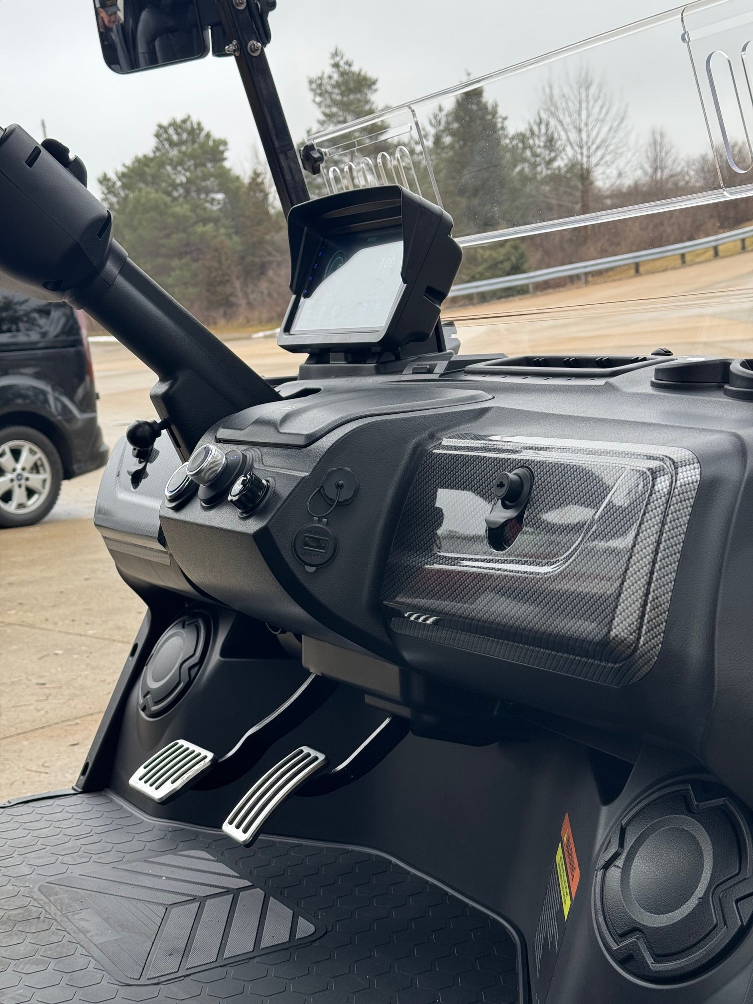 2025 Evolution D5 2+2 Maverick  Lithium Electric   Four Seater  Street Ready  Golf Cart