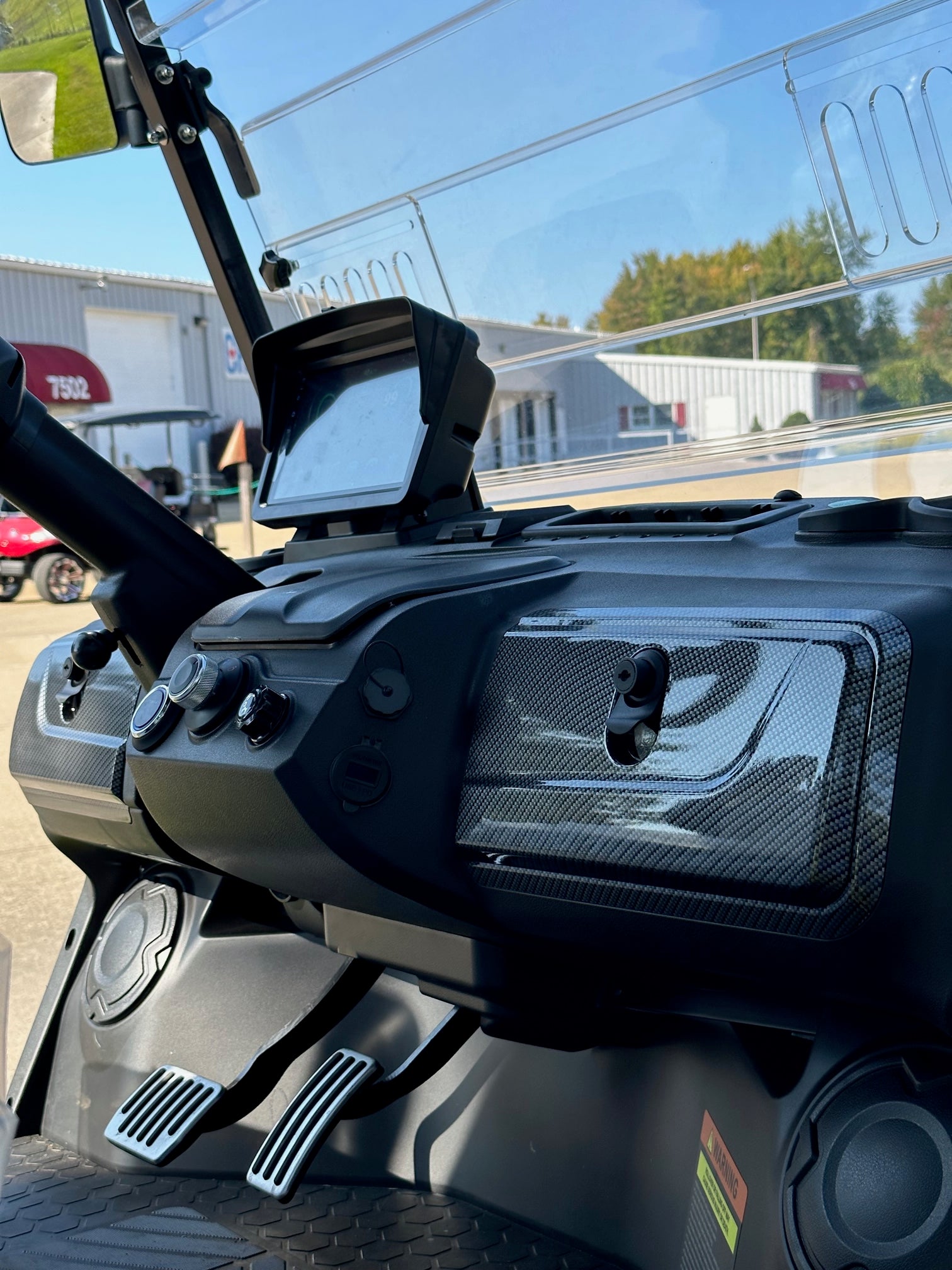 2025 Evolution Red D5 Maverick Lsv Lithium  Electric   Four Seater Forward Street Ready  Golf Cart