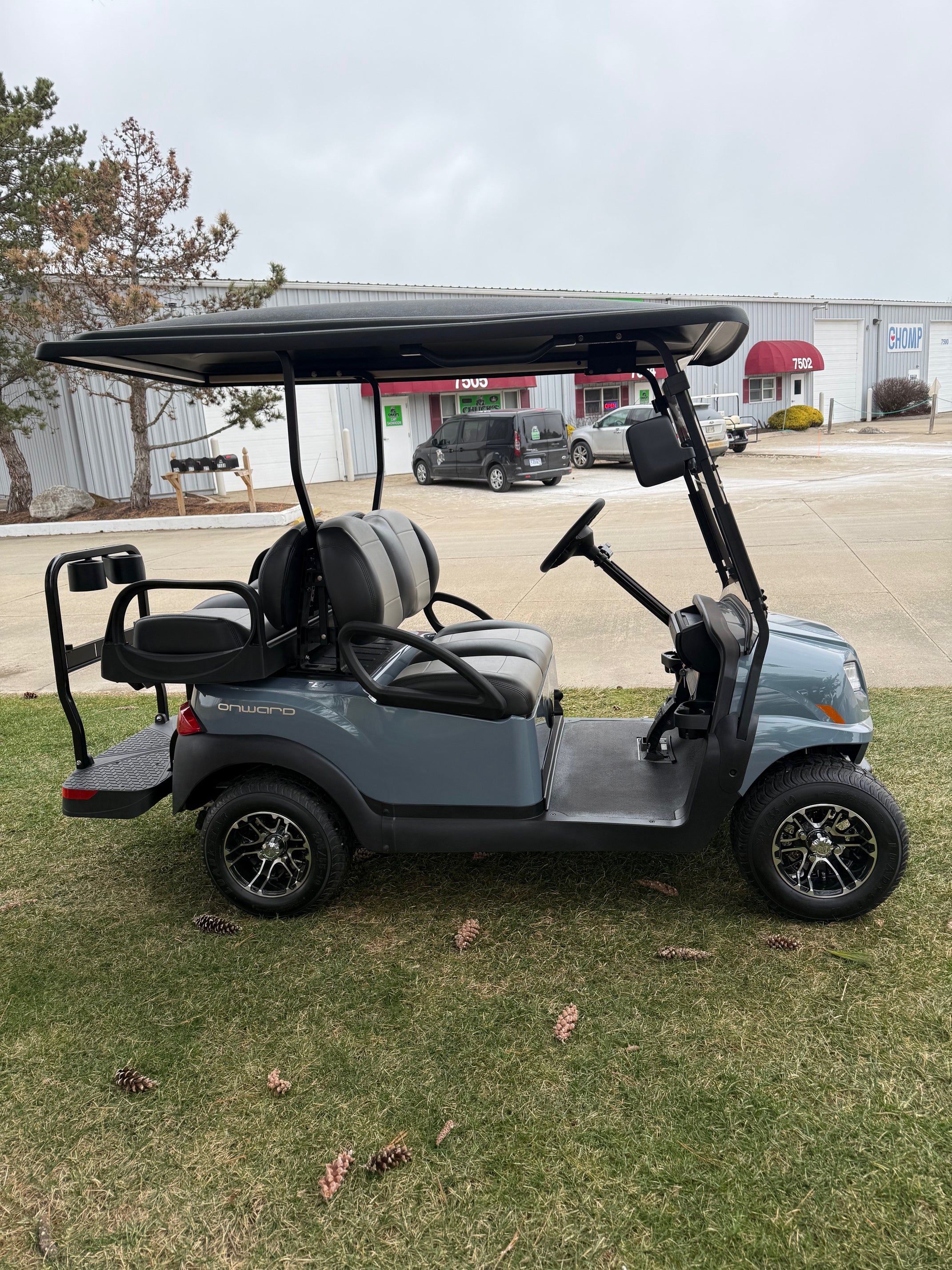 2025 Club Car Onward Gas 4 Passenger Golf Cart