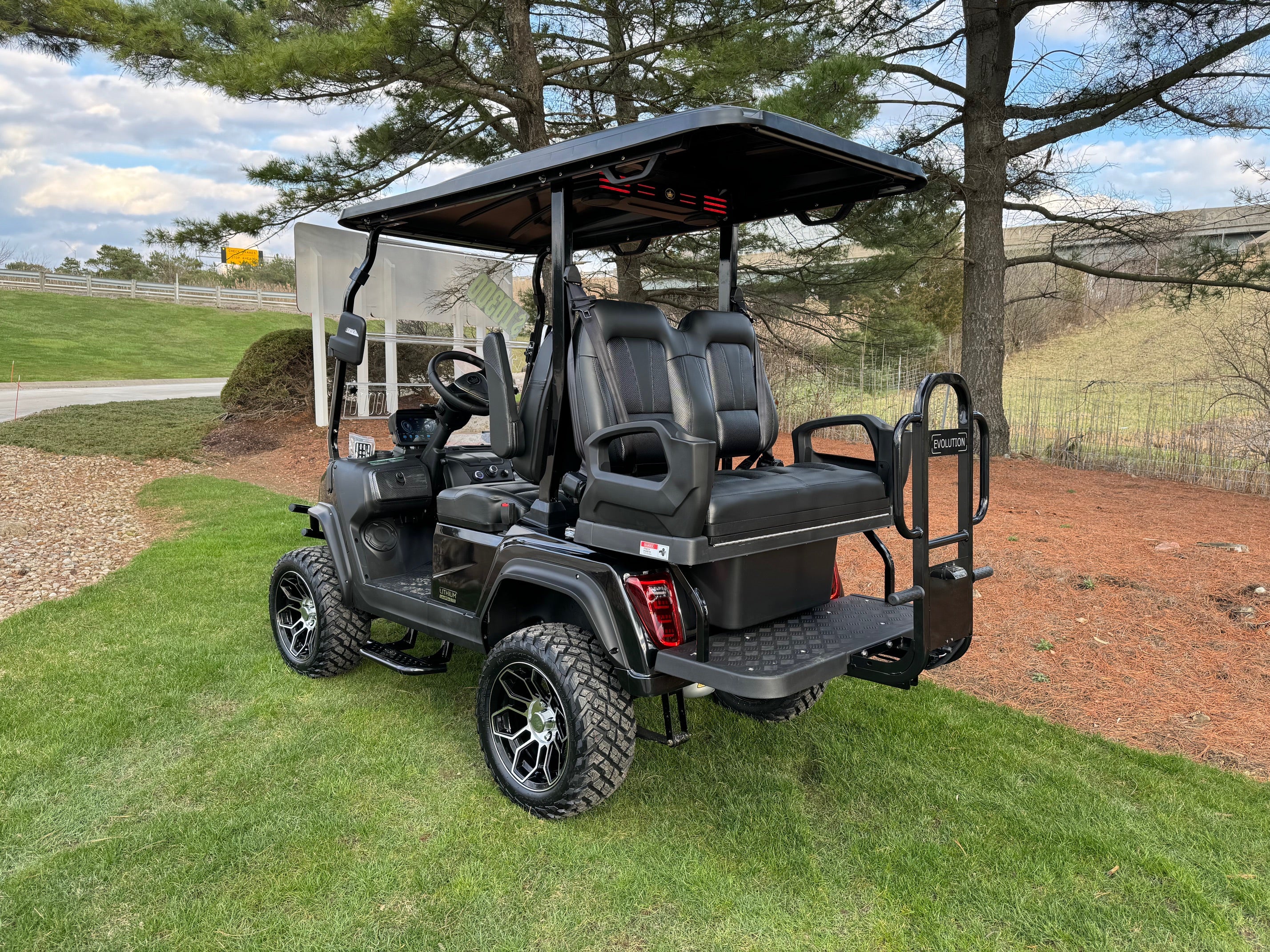 2025 Evolution D5 2+2 Maverick Plus LSV  Lithium Electric   Four Seater Street Ready  Golf Cart