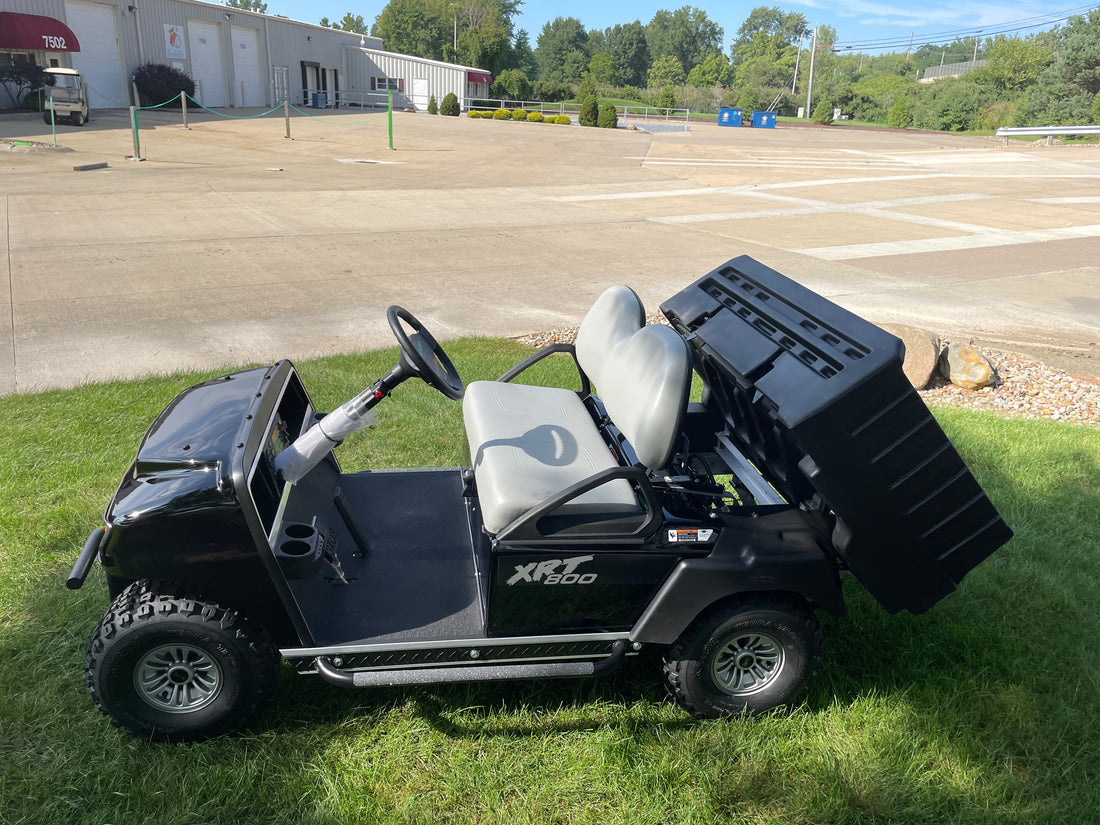 2025 Club Car XRT 800 Gas Utility  Golf Cart
