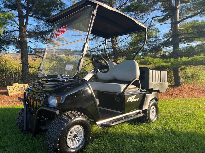 2025 Club Car XRT 800 Gas Utility  Golf Cart